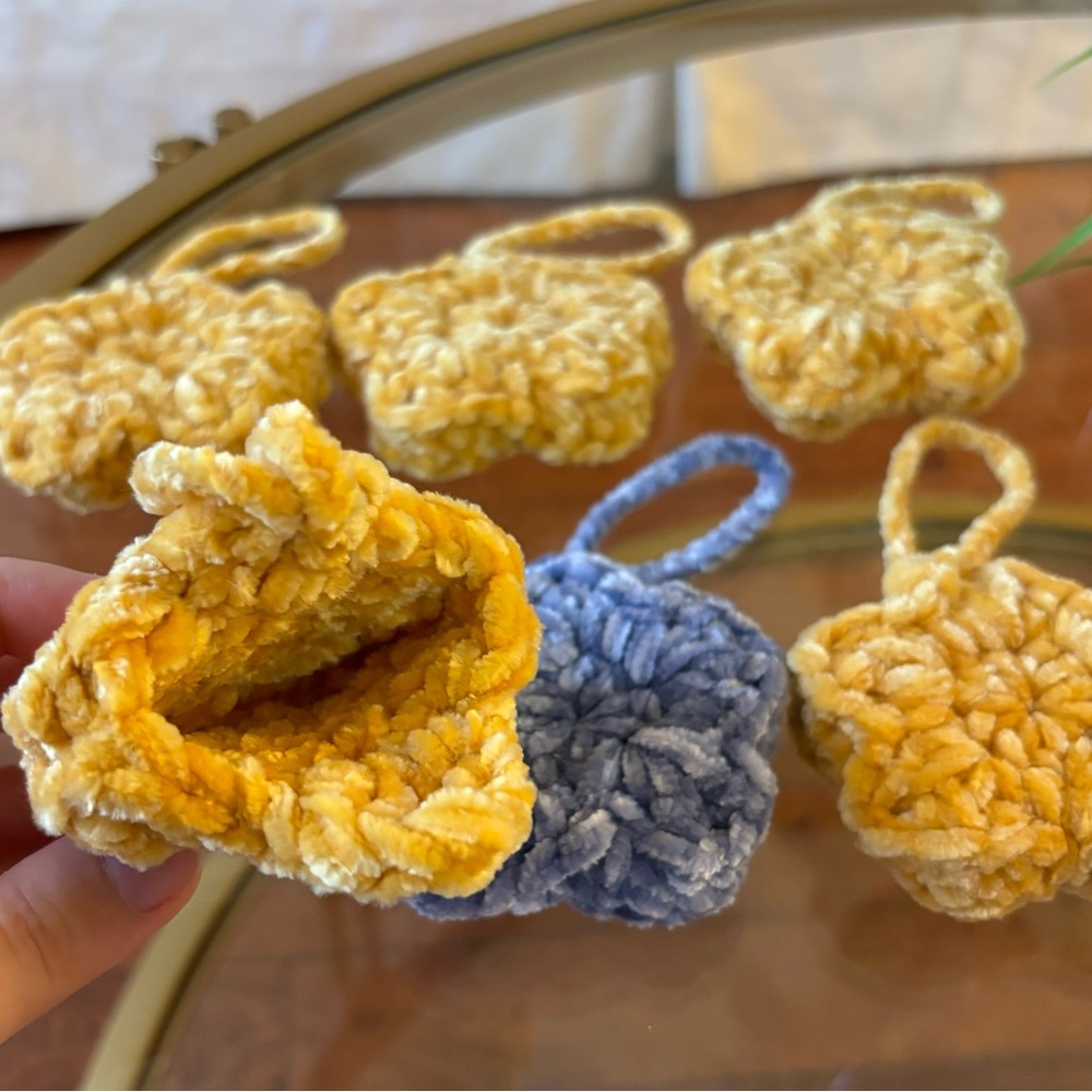 Handmade Crochet Mini-Star Bag Charms — Mystery Pick (💸 Bundle Crochet to Save!) - Picture 6 of 10